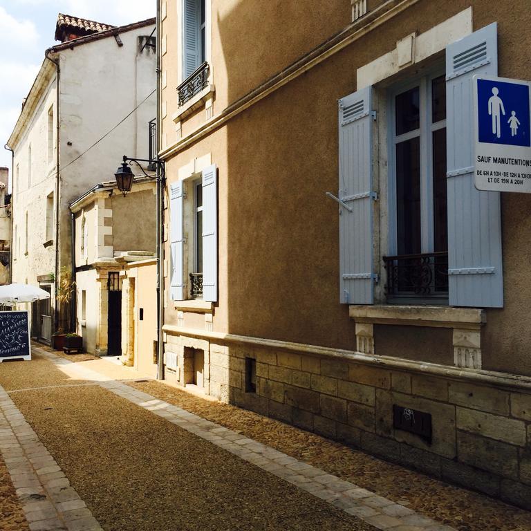 La Petite Cour - Perigueux Bed & Breakfast Bagian luar foto
