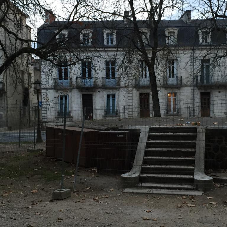 La Petite Cour - Perigueux Bed & Breakfast Bagian luar foto